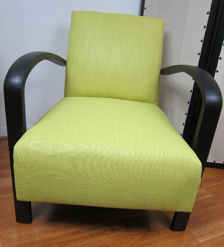 Fauteuil club scandinave vue de face