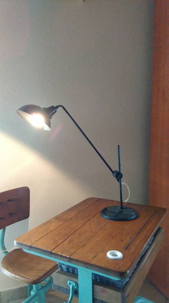 lampe de bureau dans le gout de la lampe funiculi