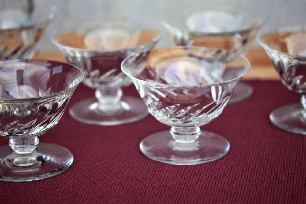 Série de 6 coupes à champagne en cristal de Baccarat Beauchène