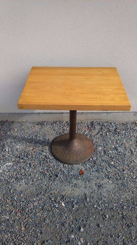 table Charlotte Perriand années 60