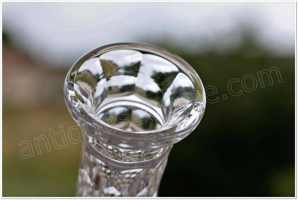 Carafe à vin en cristal de Baccarat modèle Juvisy