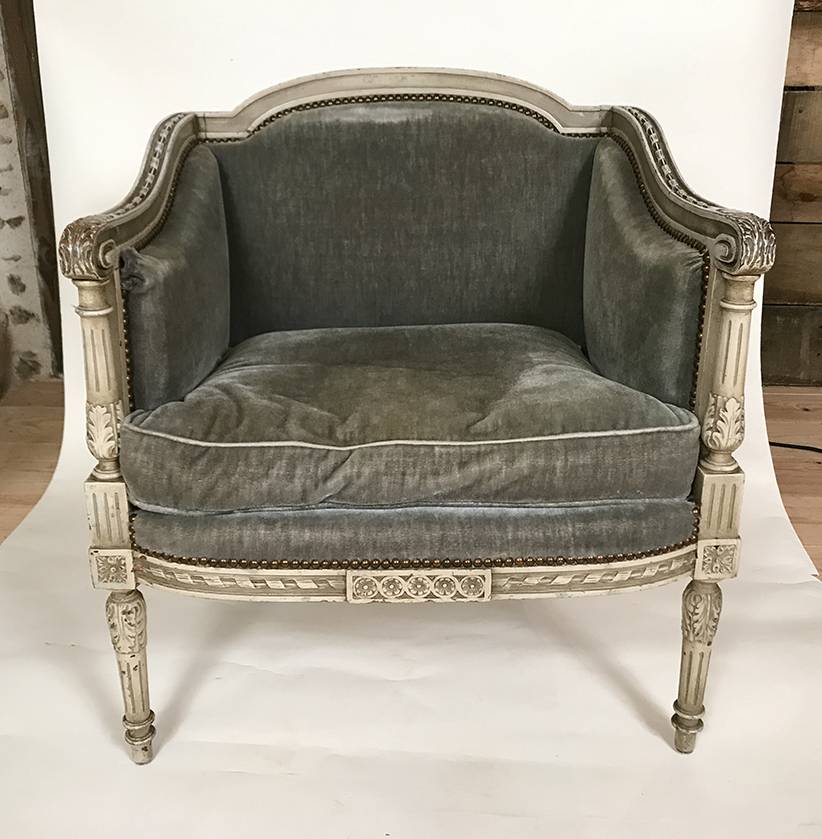 Bergère de style Louis XVI bois laqué gris