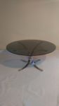 table basse seventies pied gerbe et plateau rond