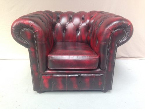 fauteuil-fauteuils-fauteuil cuir bordeaux-fauteuil chesterfield cuir bordeaux-achat fauteuil chesterfield-acheter fauteuil chesterfield-vends fauteuil chesterfield-fauteuil vintage-fauteuils vintage